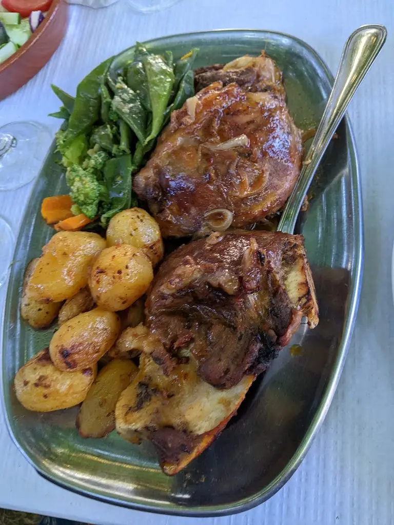 Vitinho Bar and Restaurant_Ferreira do Zêzere_slider_image_3