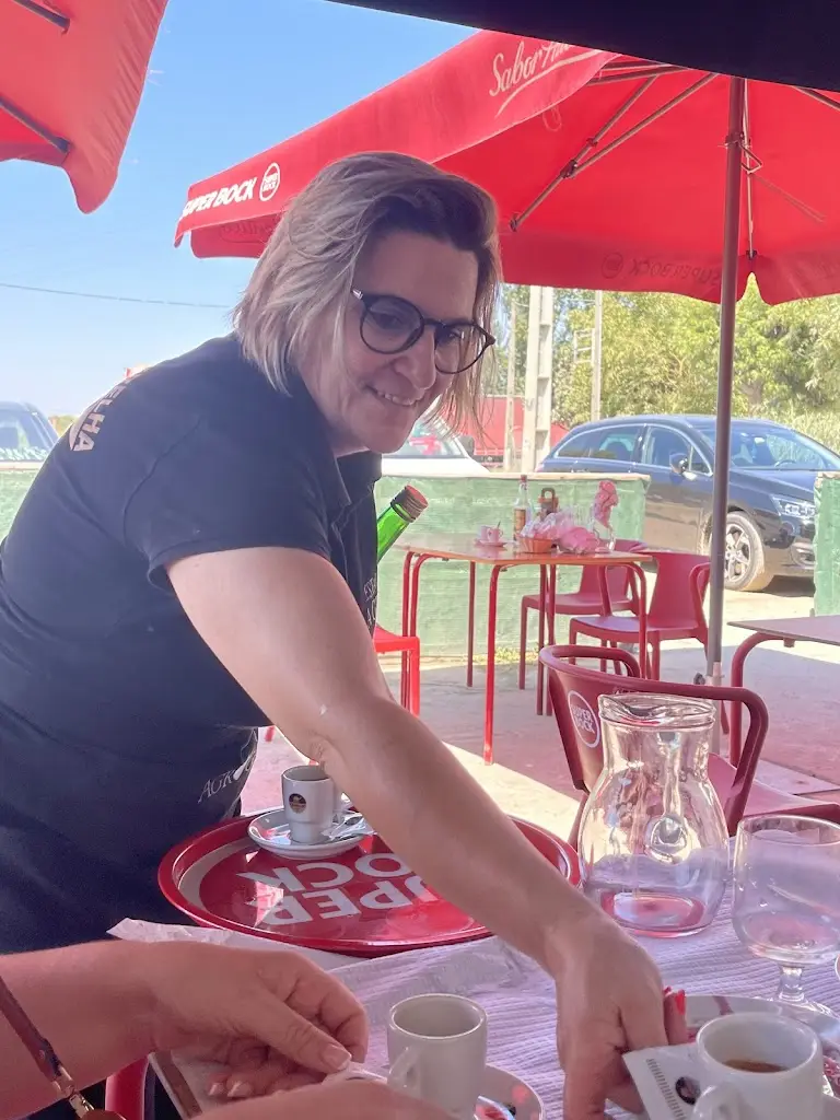 Eugeniu Lisnic_A Grelha_Salvaterra de Magos_recensione