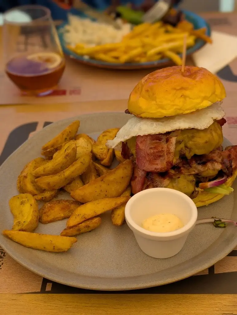 Ágora - Wine Bar_Macieira de Cambra_slider_image_3