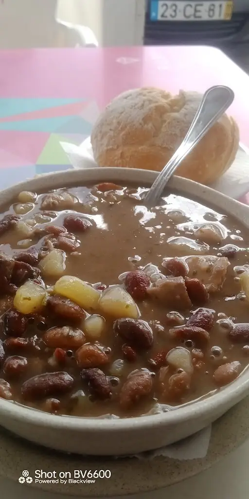 Taberna do Zé Pássaro ristorante a Santa Margarida da Coutada