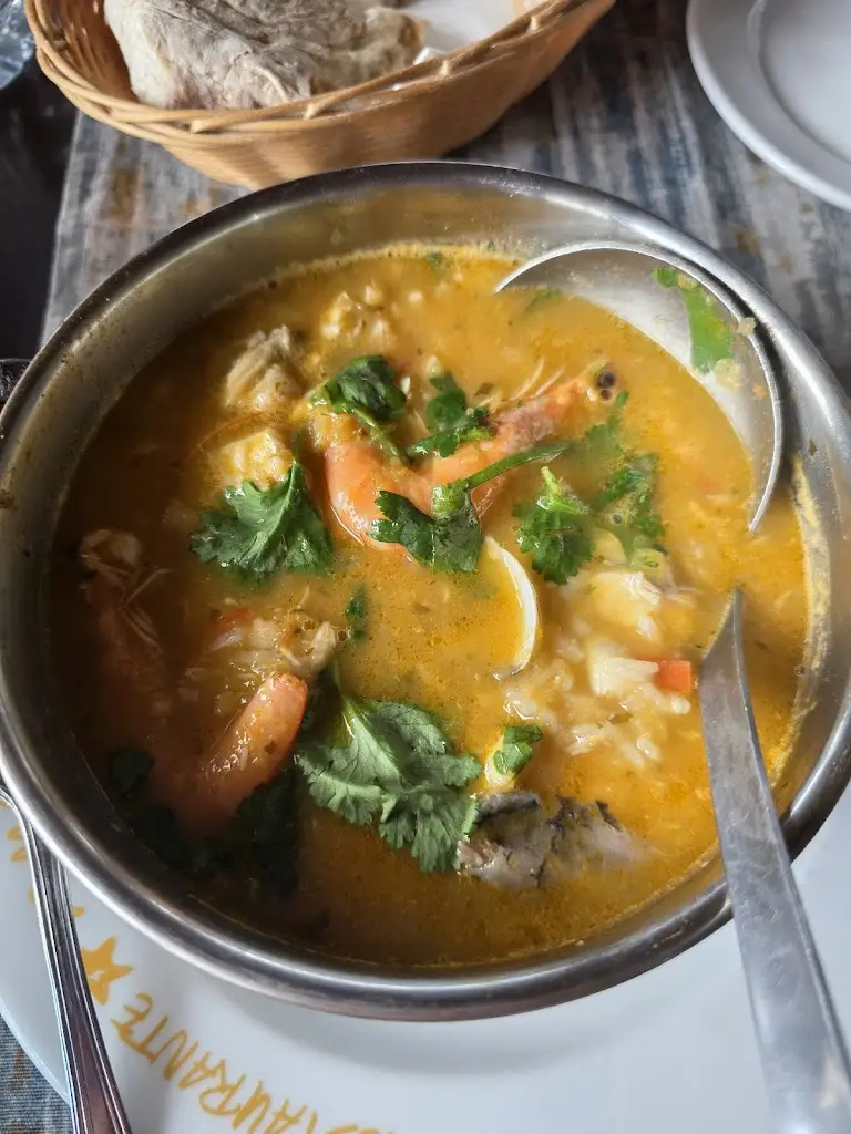 Luli Jafron_Restaurante Estrela do Mar_Poceirão_recensione