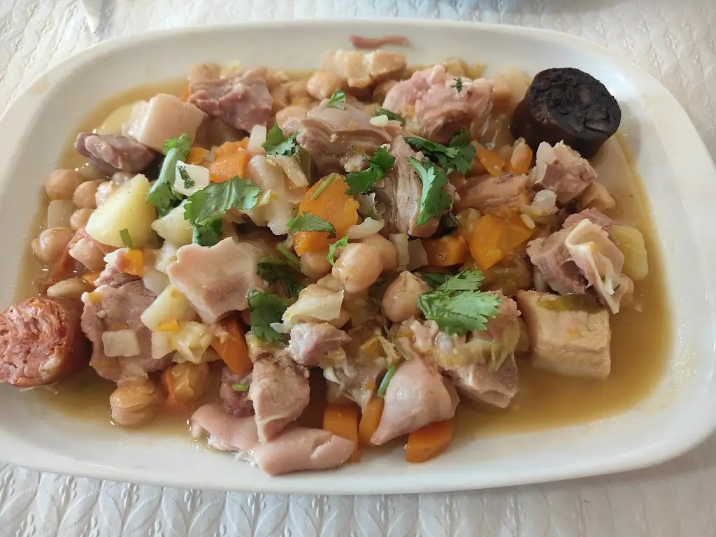 Maria Do Céu Botas_Rest. Sr. Vinho_Poceirão_review