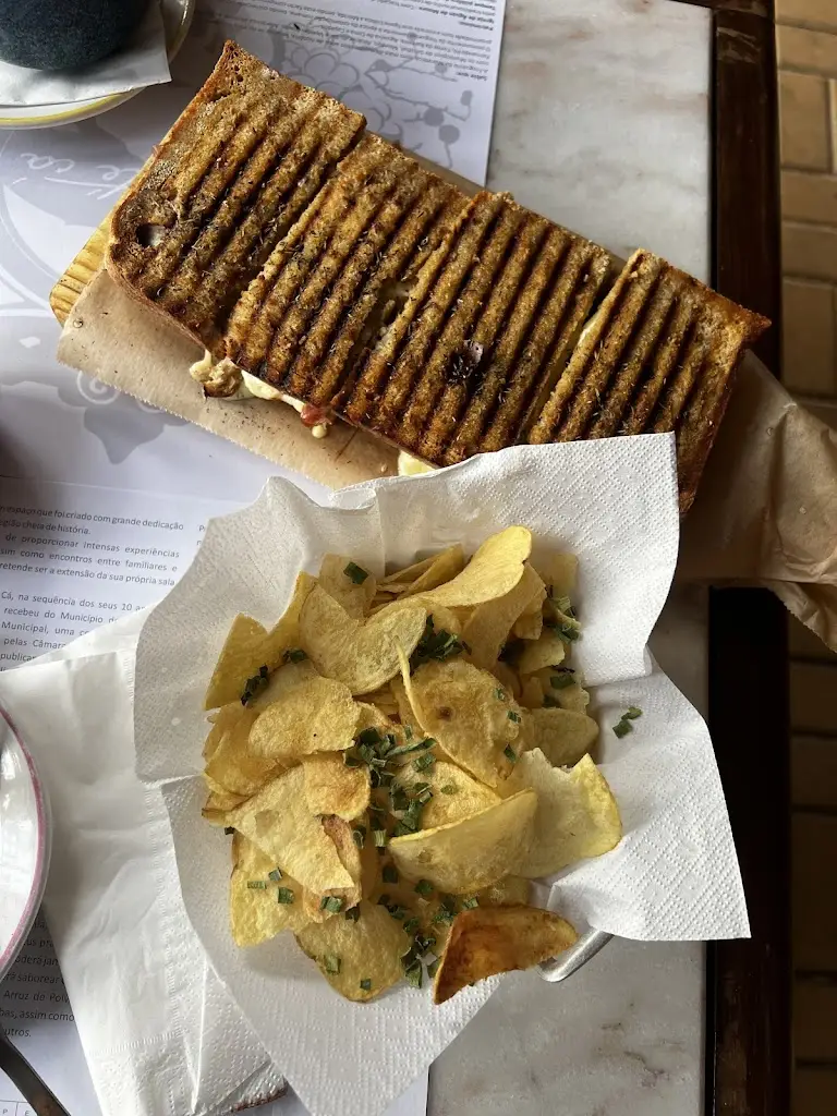 Aline Morato_Mar Até Cá_Poceirão_review