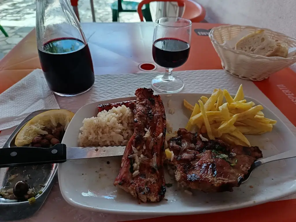 Alessandro Assis_Tasca do Junior_Vale de Santarém_recensione