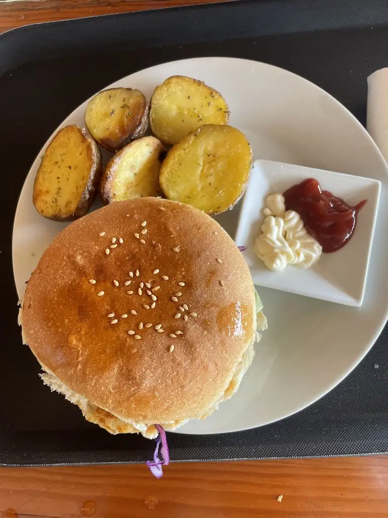 Menu_Food & Drinks Camping Calheta_Calheta de São Jorge_immagine_9