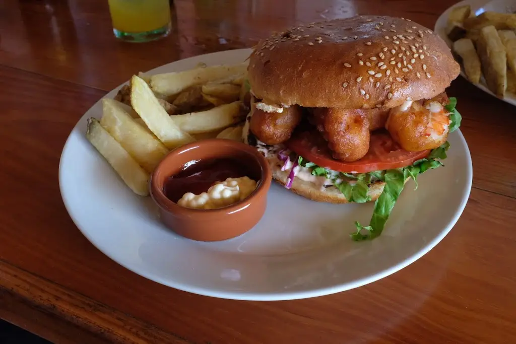 Food & Drinks Camping Calheta_Calheta de São Jorge_slider_image_2