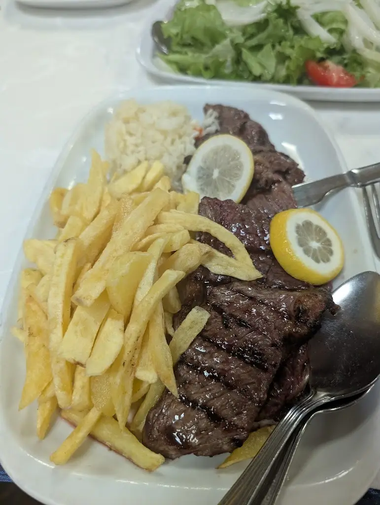 FloppyFroggie_As Três Naus_Sardoal_recensione