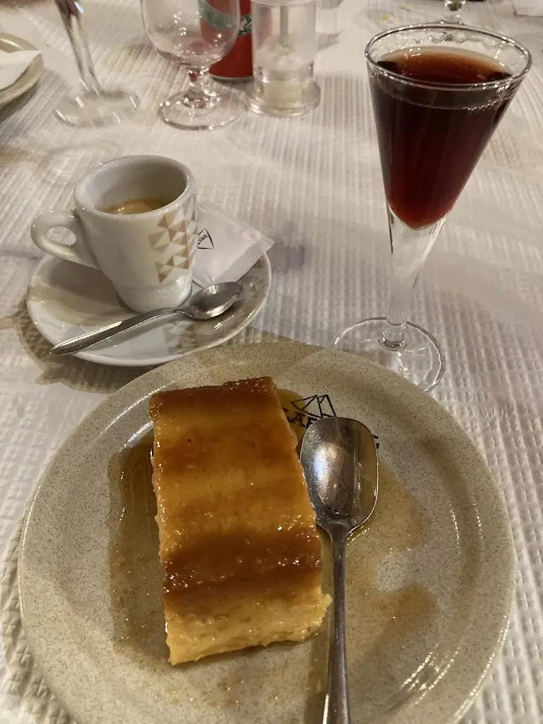 Stryjecki Marcin_Restaurante Churrasqueira Solar do Sal_Rio Maior_reseña