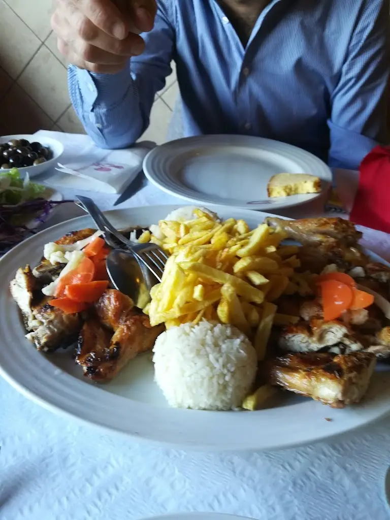 Menu_Restaurante Churrasqueira Matias_Rio Maior_immagine_6