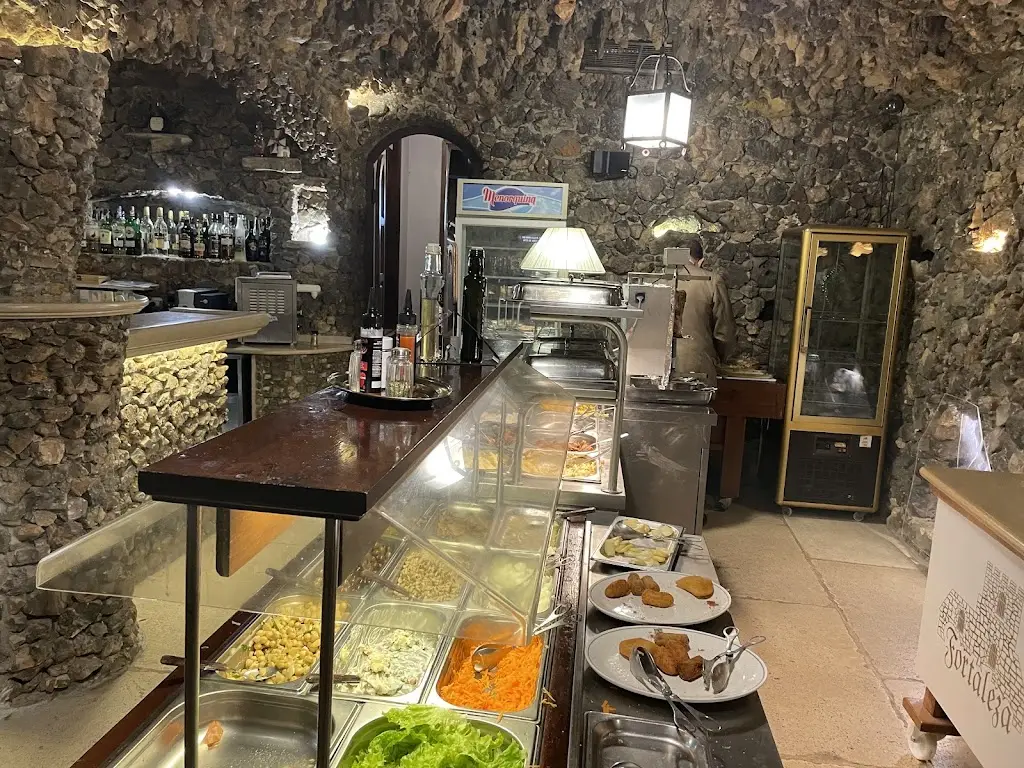 José Manuel Almeida_Fortaleza_Rio Maior_recensione