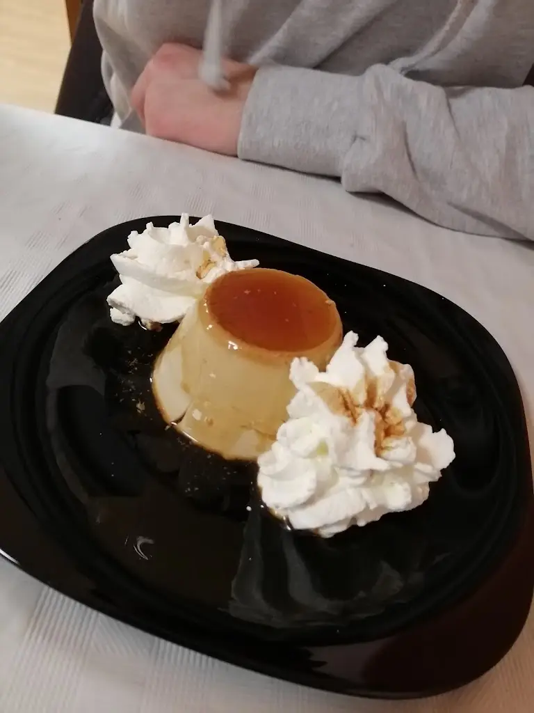 mark bradshaw_O Coxo_Rio Maior_reseña