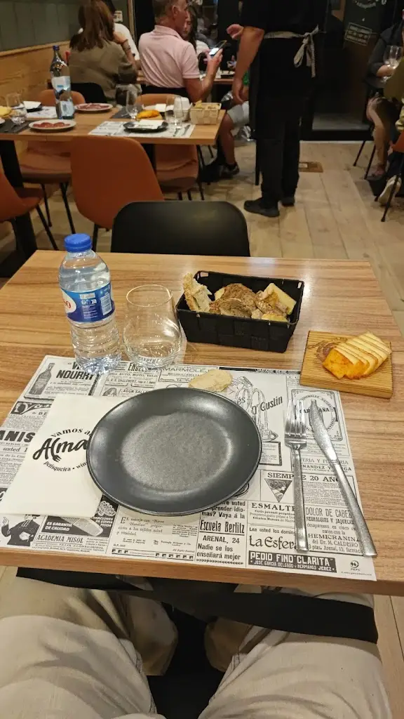 Pedro Oliveira_Vamos ao Almas - Petisqueira & Wine Bar_Samora Correia_review