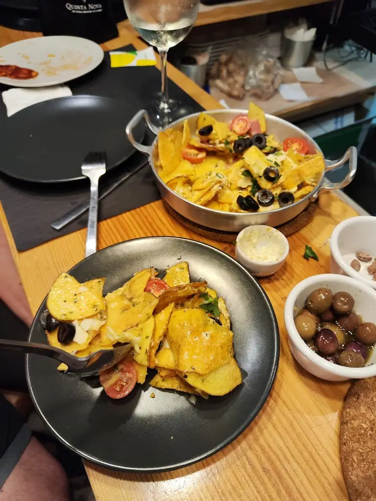 Cristina Faleiro_Vamos ao Almas - Petisqueira & Wine Bar_Samora Correia_review