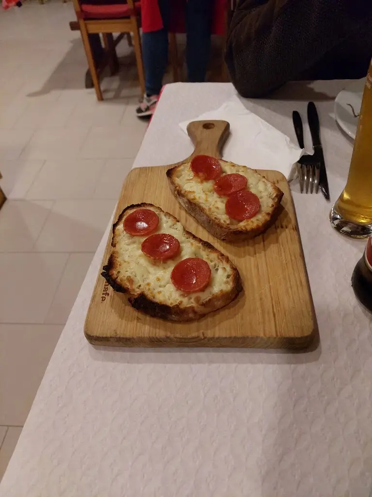 Teresa Infante_La Tavola_Samora Correia_recensione