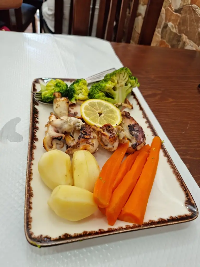 Menu_Iguarias Com Carinho_Samora Correia_immagine_5