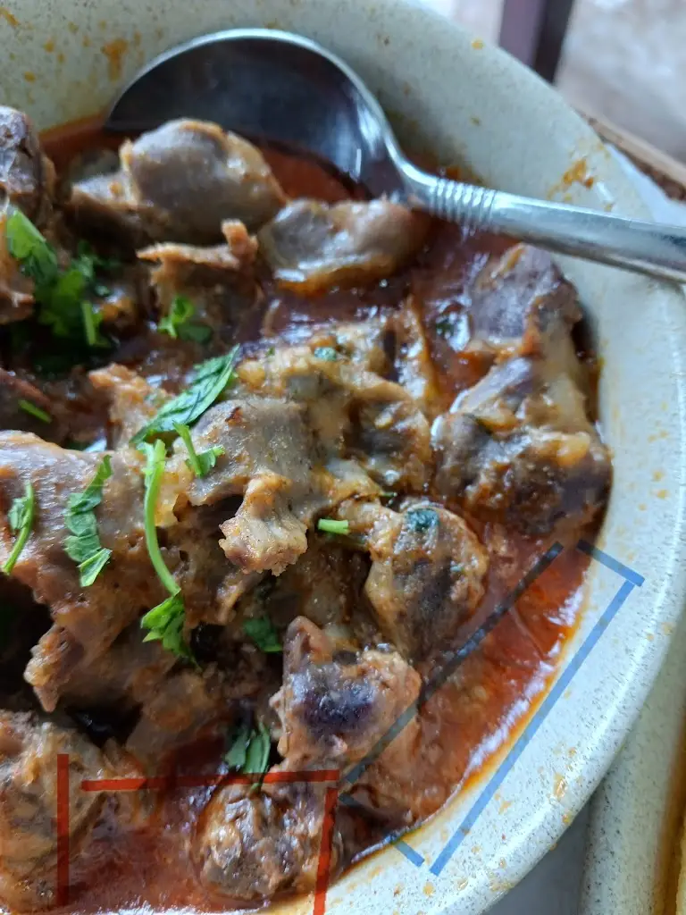 Leonel Nunes Rolo_Iguarias Com Carinho_Samora Correia_recensione