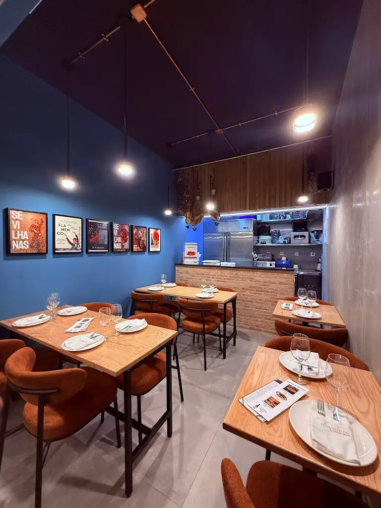 Restaurante El Pimenton_Amora_slider_image_3