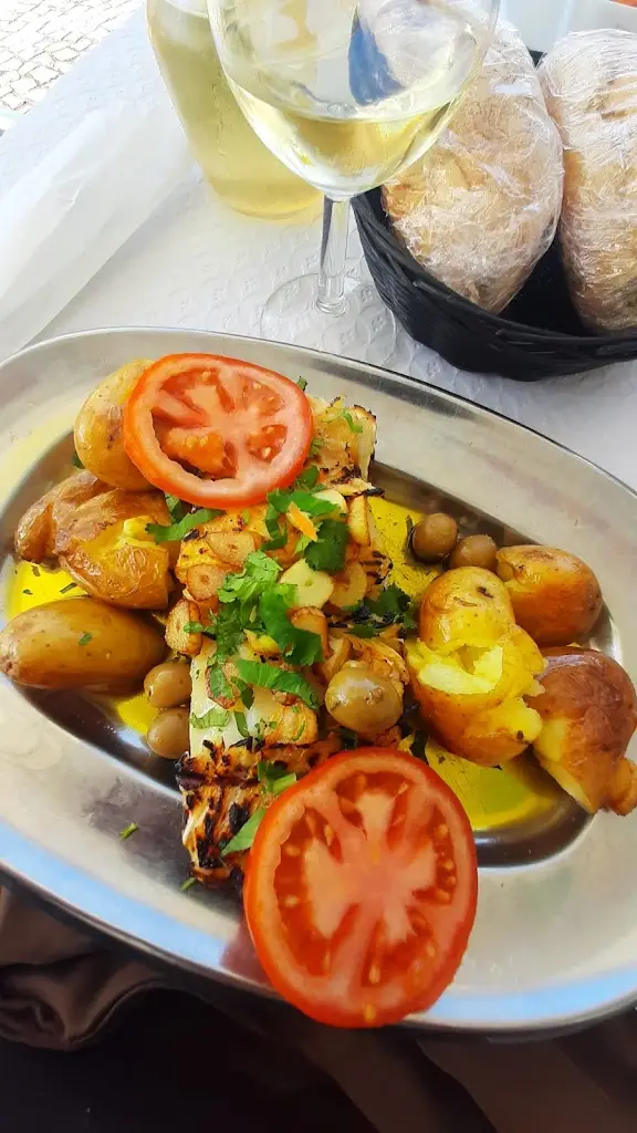 Menu_O Cantinho da Alice_Amora_imagen_3