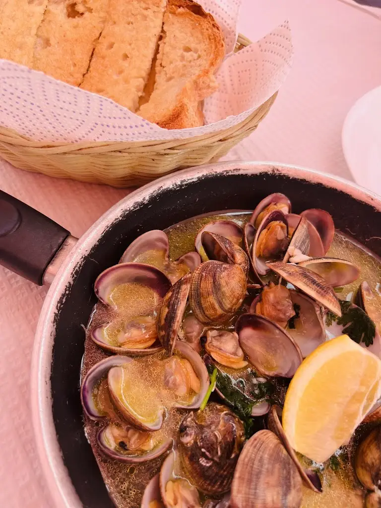 Rota Dos Petiscos Terra & Mar Amora_Amora_slider_image_2