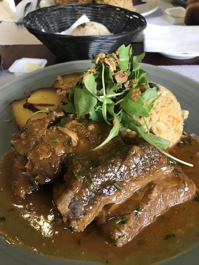 Jacqueline Roose_Tasca Mau Feitio_Aldeia de Paio Pires_review