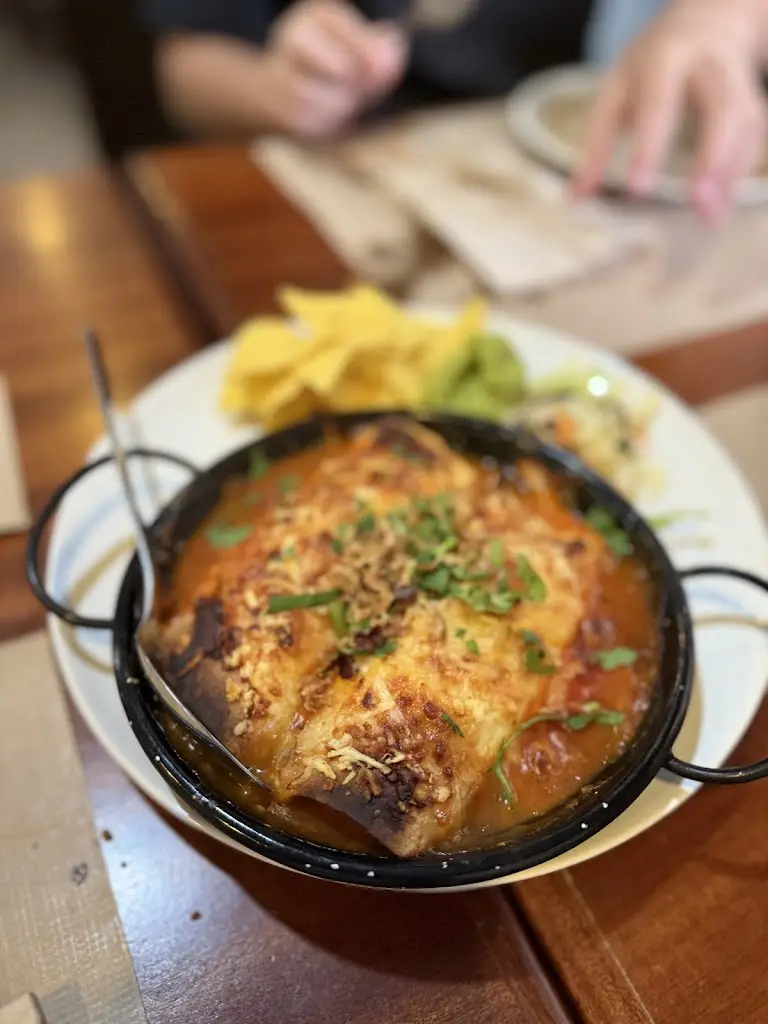 Moises Rocha_Tasca Mau Feitio_Aldeia de Paio Pires_review