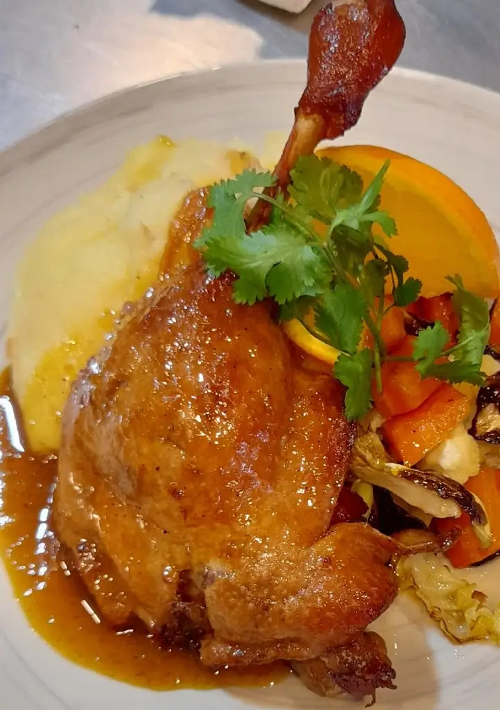 Tasca Mau Feitio_Aldeia de Paio Pires_slider_image_2