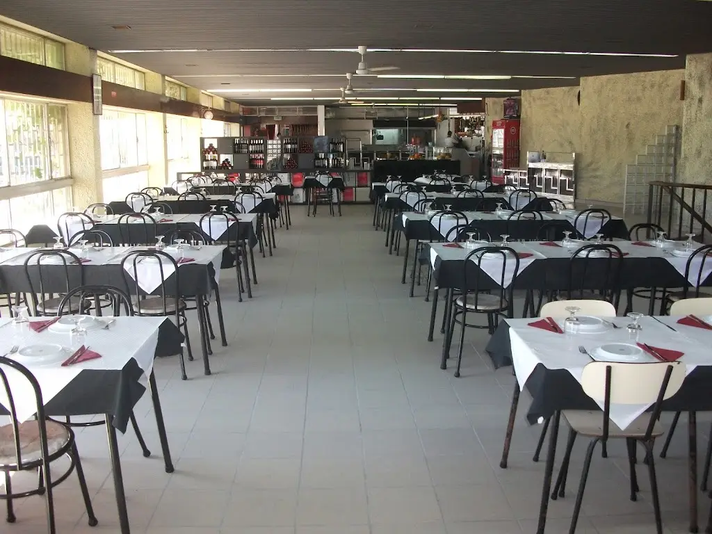 Bar Restaurante do Clube do Pessoal da Siderurgia Nacional ristorante a Aldeia de Paio Pires