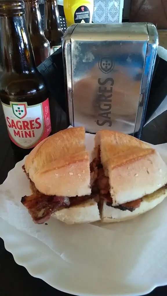 Menü_Café Restaurante Nova Lisboa_Aldeia de Paio Pires_Bild_1