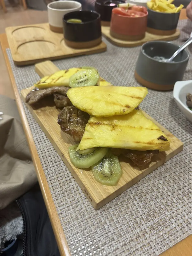 GURSKI Lorine_Restaurante A PatusQuinha_Aldeia de Paio Pires_review