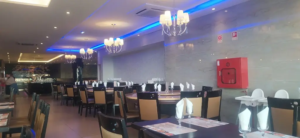 Anthony Yaremenko_Oriental Palace_Arrentela_review