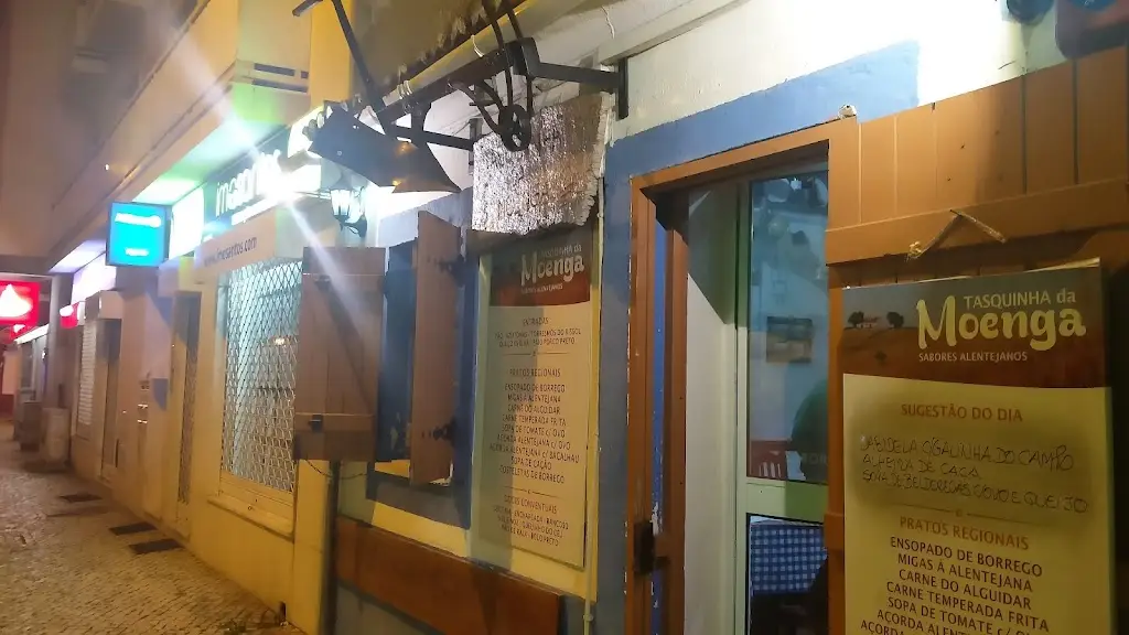 Tasquinha da Moenga ristorante a Arrentela