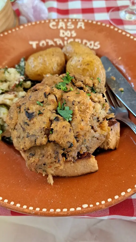 Lesley Mary Close_Casa dos Torricados_Santarém_review