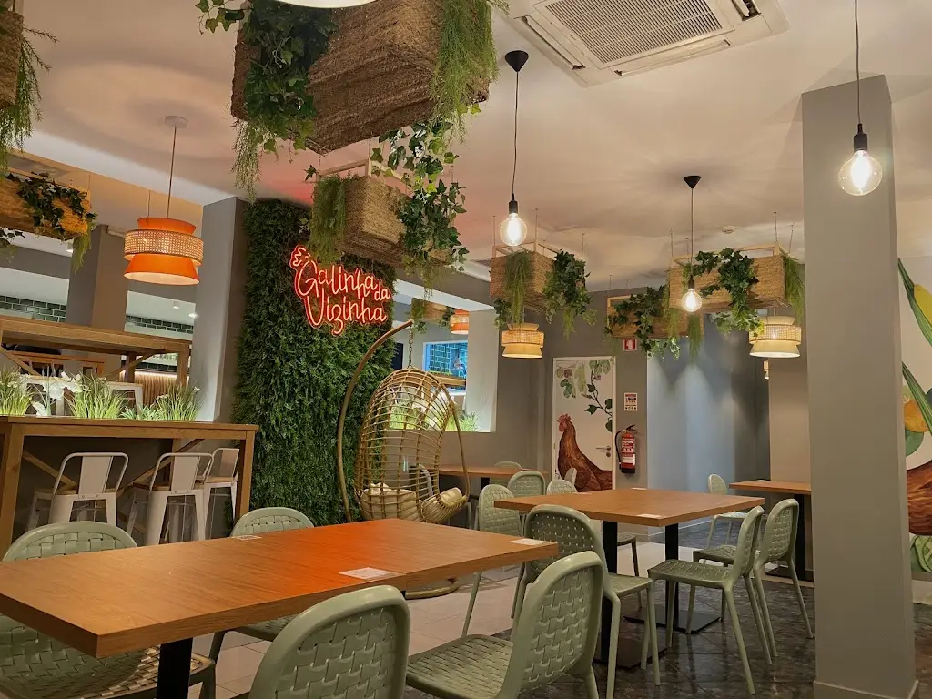 Hugo David_Galinha da Vizinha - Santarém Centro_Santarém_review