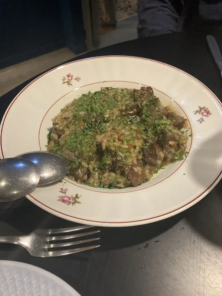 Kodey Williams_Deselegante_Santarém_review