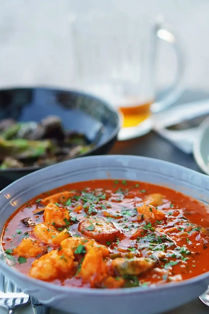 Erjiao Zhou_Al'Sal_Alcochete_recensione