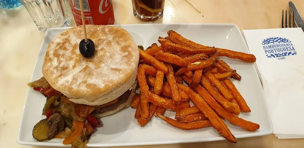 Menu_Hamburgueria Portuguesa by Farnel_Alcochete_immagine_7