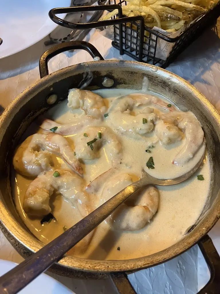 terry carter_Chafariz_Almada_review