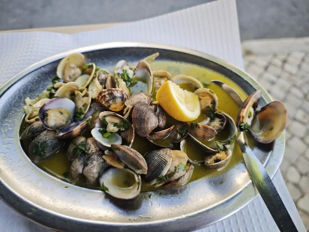 Lagoa Azul Restaurante_Almada_slider_image_3