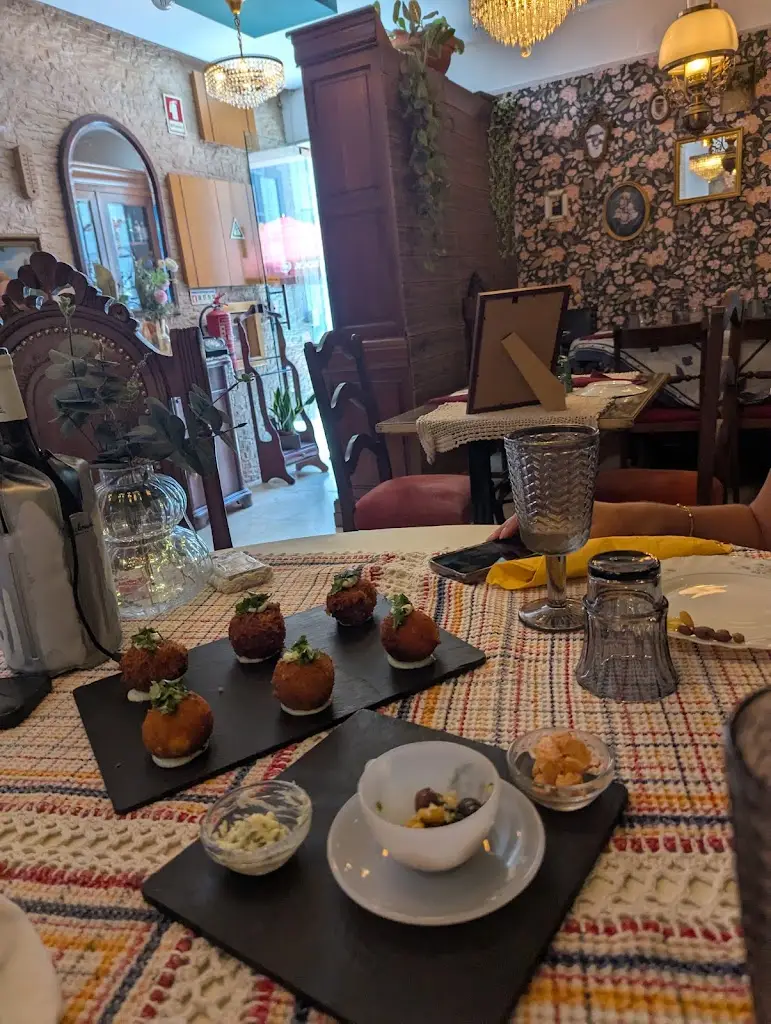 Kevin Antunes_Casa d’avó Gita_Alhos Vedros_recensione