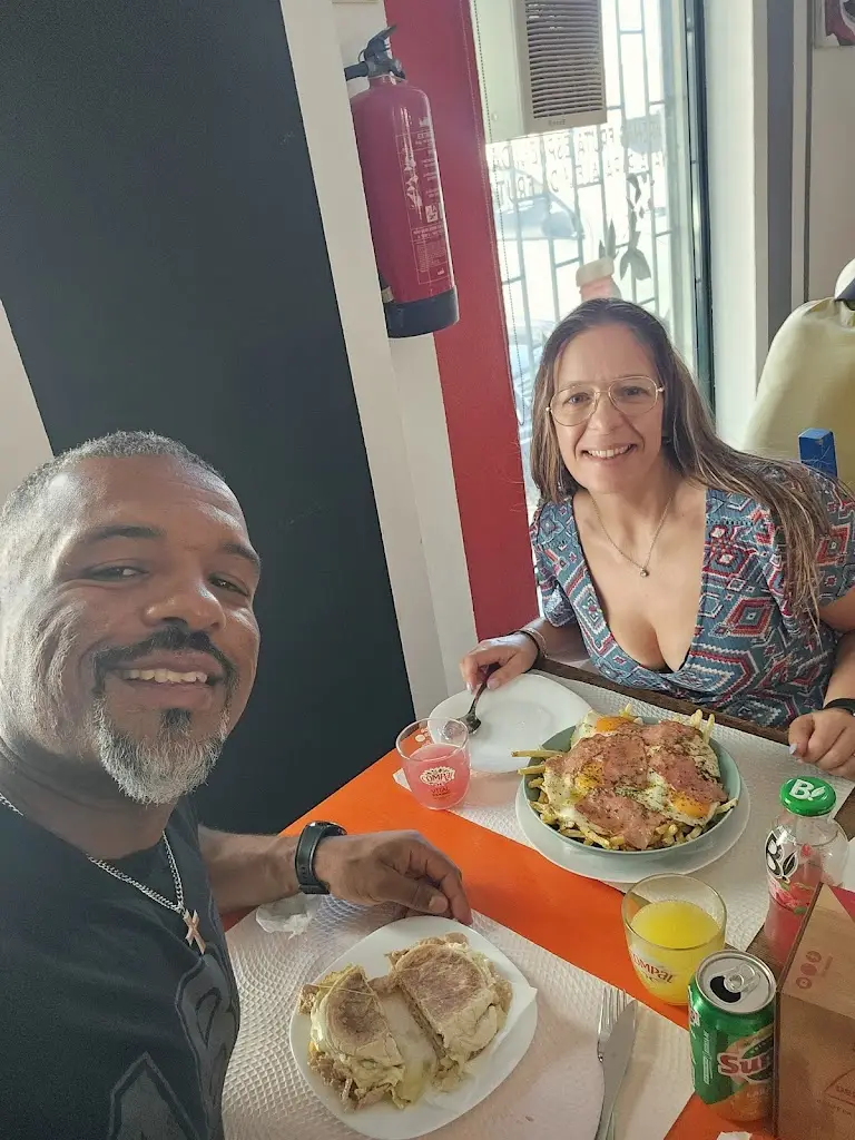 edmundo correia_Zé das bifanas_Alhos Vedros_recensione