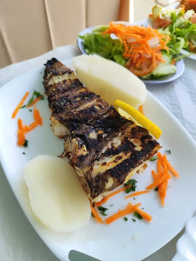 Jorgelina Ger_Restaurante Vontades_Alhos Vedros_reseña