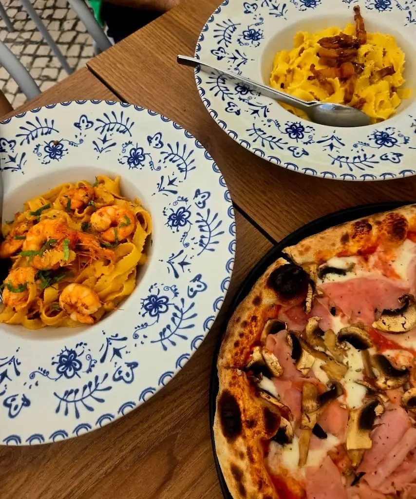 Jesus Saenz_Pizzaria Sal No Rio_Alcácer do Sal_recensione