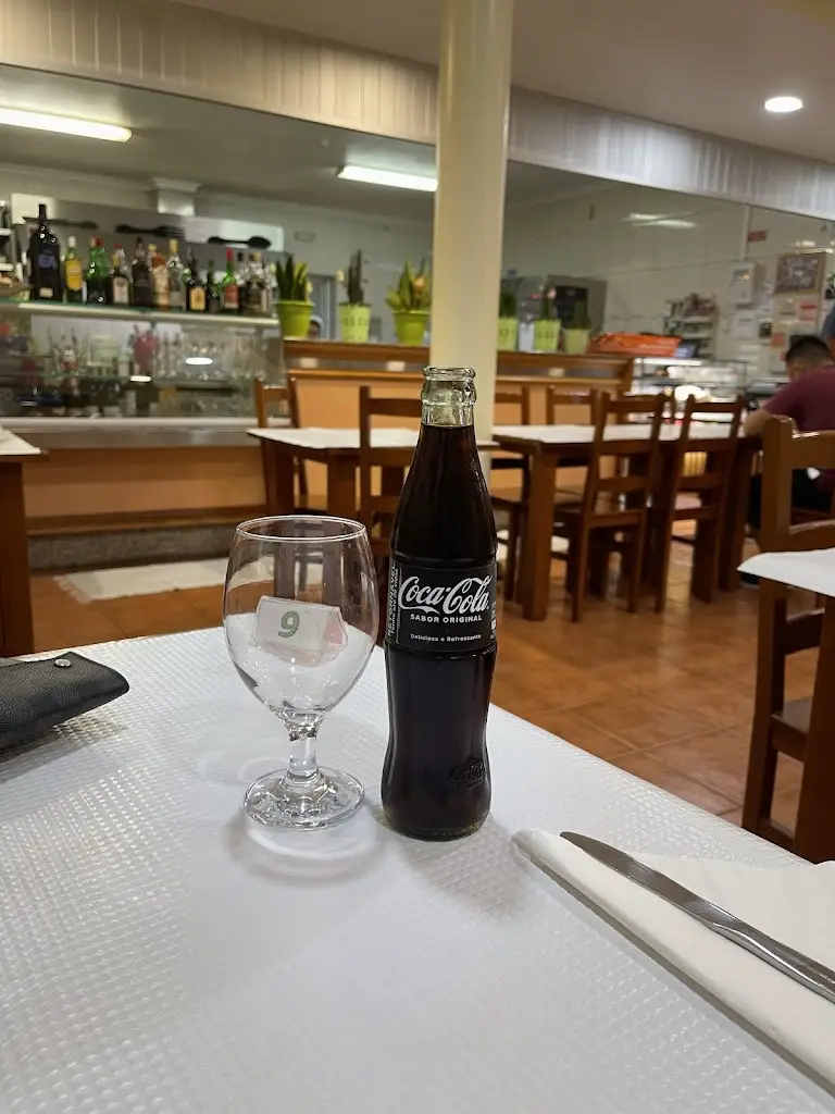 Steven Branco_Snack Bar Sorriso_Fonte Bastardo_review