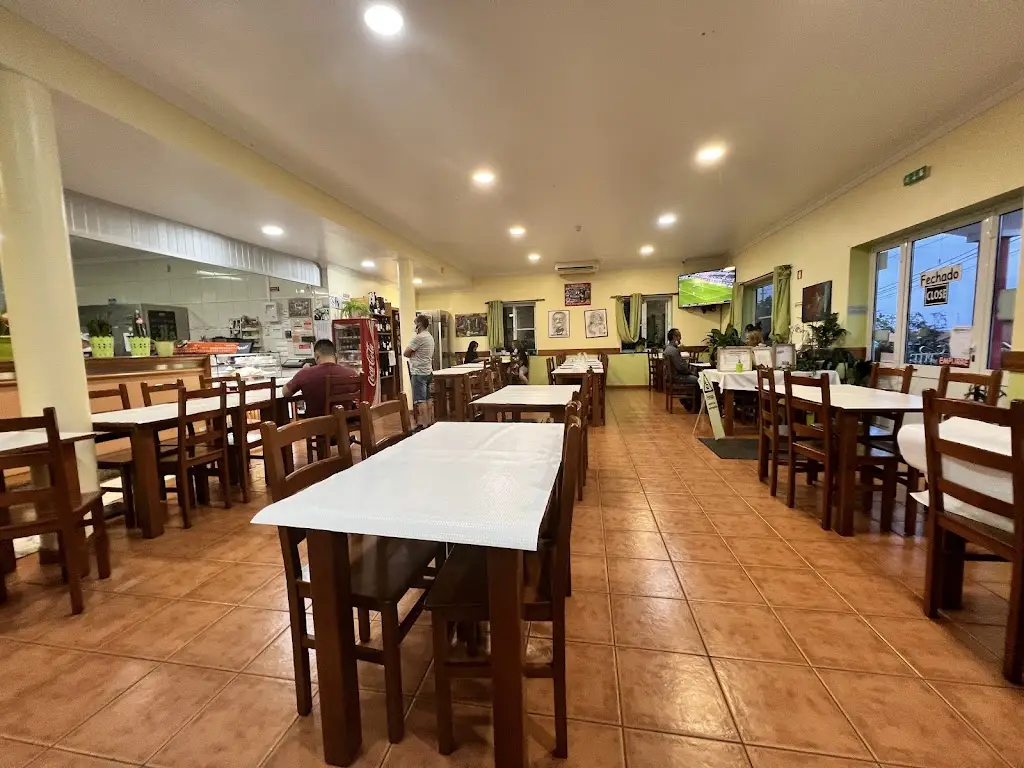 Snack Bar Sorriso Restaurant in Fonte Bastardo