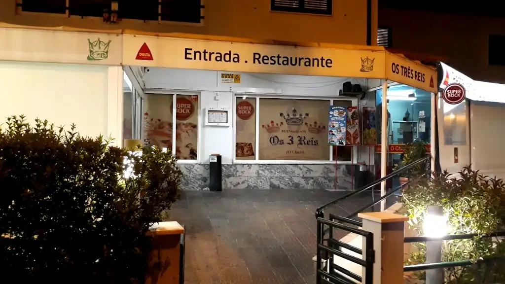 O Chico os 3 Reis restaurant in Charneca de Caparica