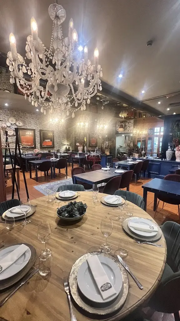 Casa Nobre d'Azeitão Restaurant in Azeitão