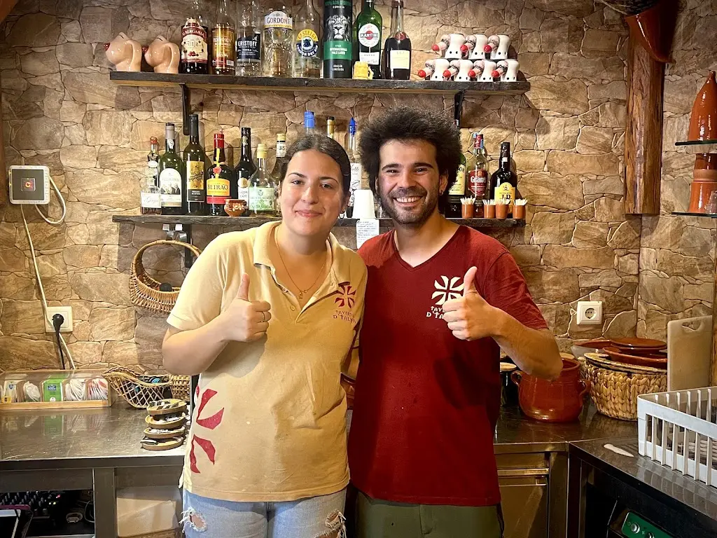 B Italiano_Taverna d'Talha_Tomar_recensione