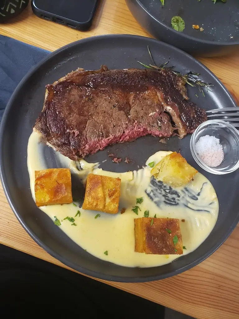 Claudia Zúñiga_D’o Costume_Tomar_reseña