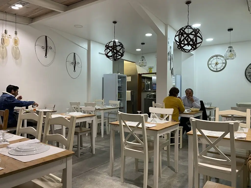 Roman Olac-Vaw_Casa dos Frangos_Tomar_recensione