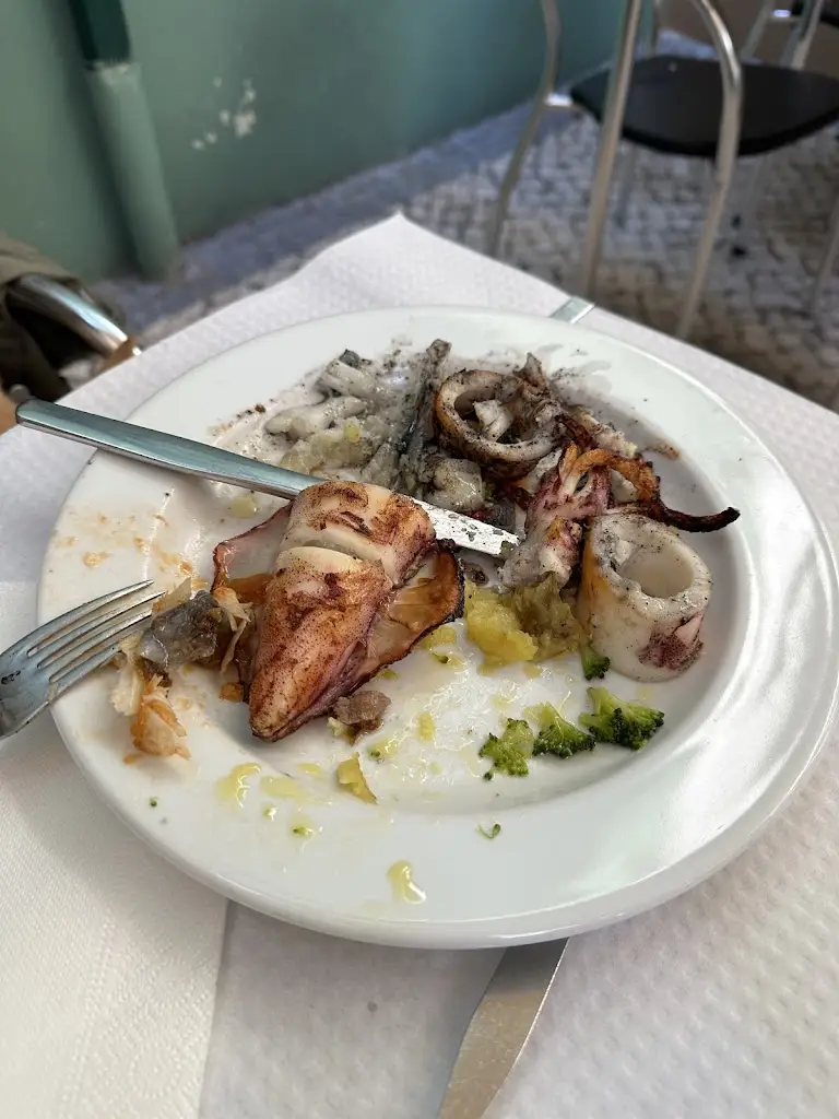 Menu_Restaurante Jardim_Tomar_imagen_8